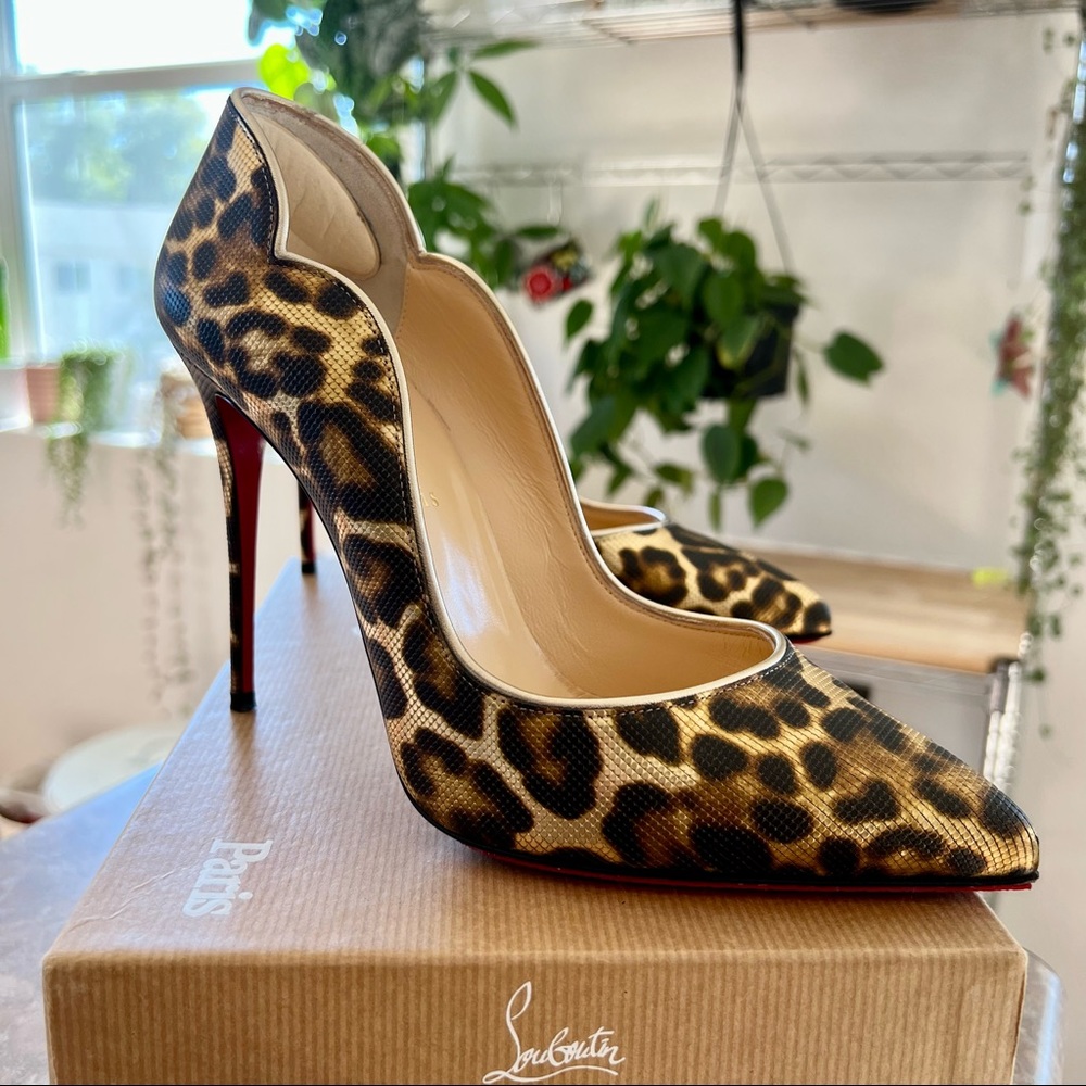 Authentic Christian Louboutin Hot Chick 100 mm Gold Leopard